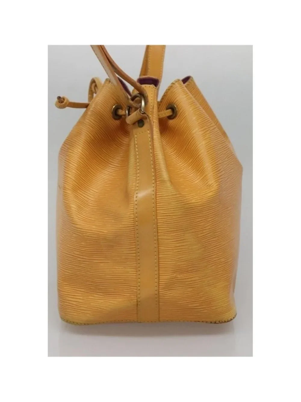 Authentic LOUIS VUITTON Epi Petit Noe Shoulder Bag Yellow M44109 LV